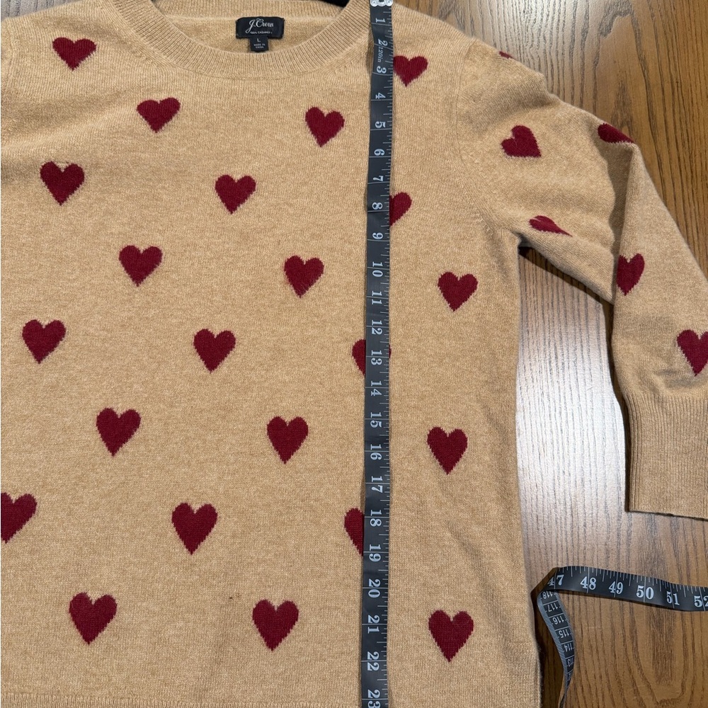Heart Patterned Sweater - Picture 6 of 7